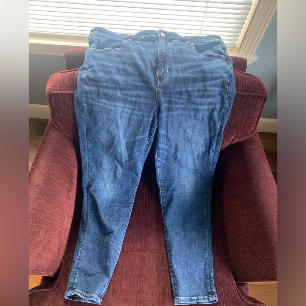 American Eagle Next Level Skinny Jean 18 short